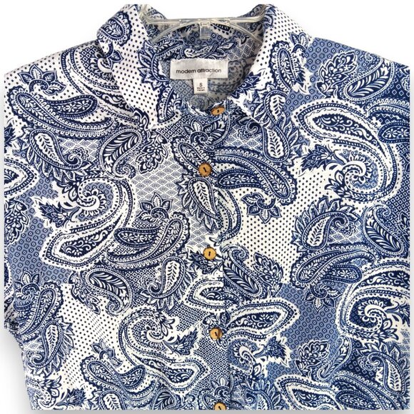 MODERN ATTRACTION- Women's Top- Button down-Tie front Paisley-Top-Blue-White - Picture 4 of 11